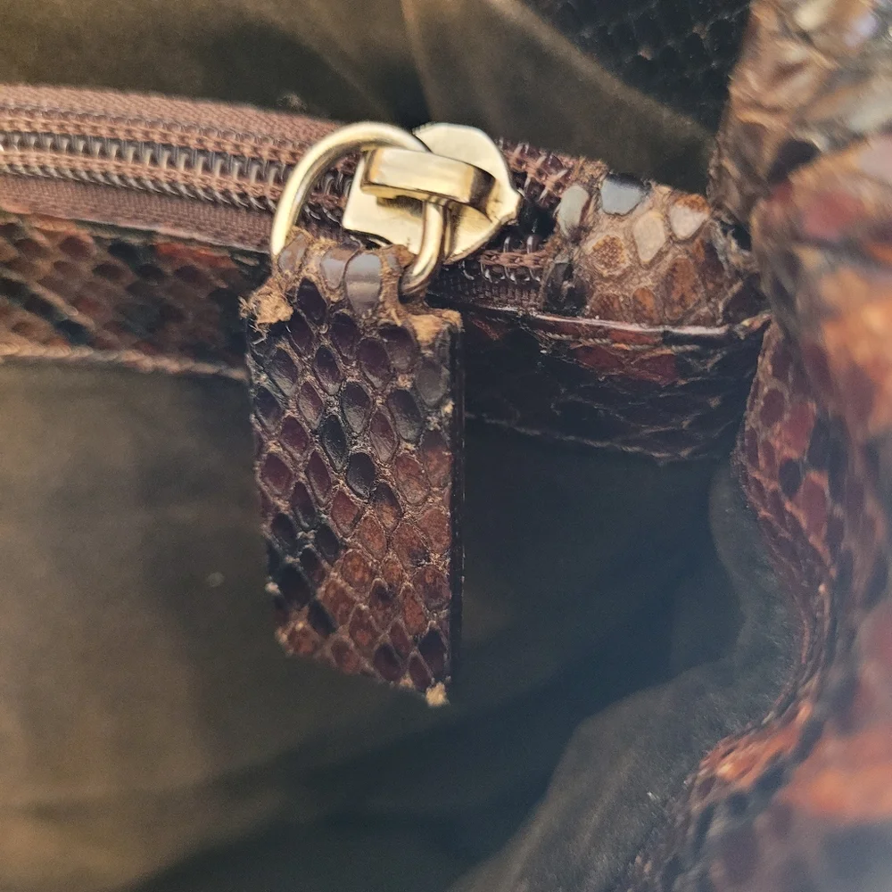 Falor Italian Leather Snakeskin Embossed Shoulder Bag Brown Black - Picture 9 of 14